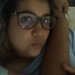 Meet your Posher, Samira